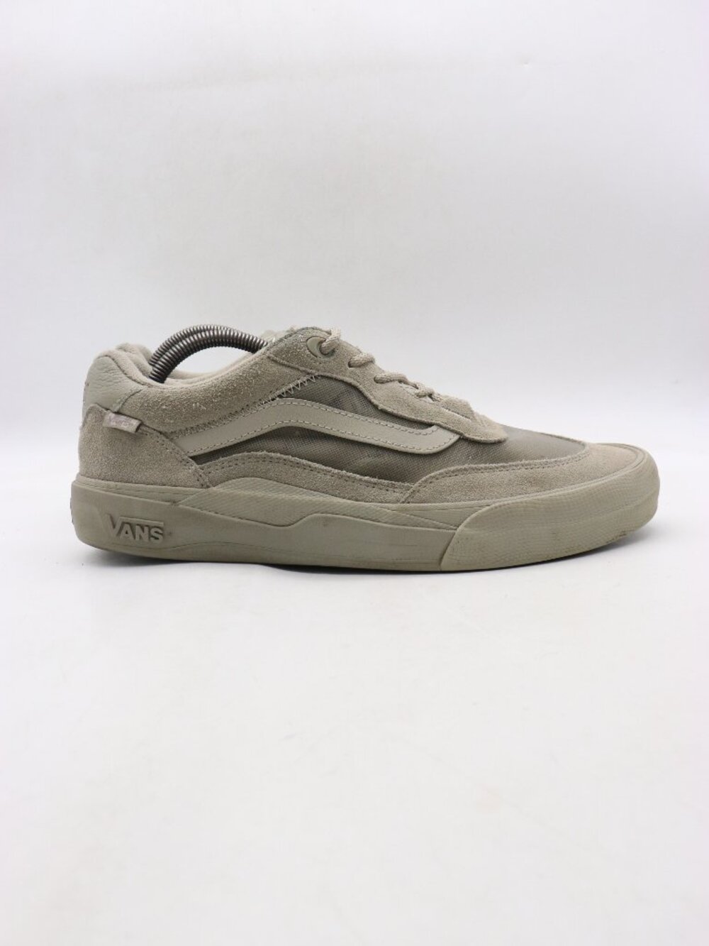 Vans Skate Wayvee Men’s Size 12 Gray Suede Athletic Sneakers Walking Running